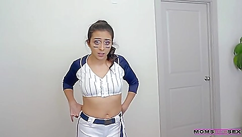 Lilly Hall And Lauren Phillips - Lucky Guy Pounds His Stepmom And Stepsister At The Same Time