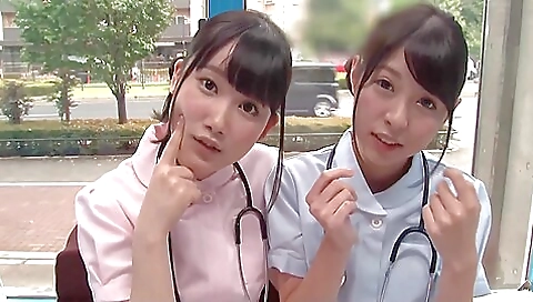 Mih hottyot theupperflooring on the beach