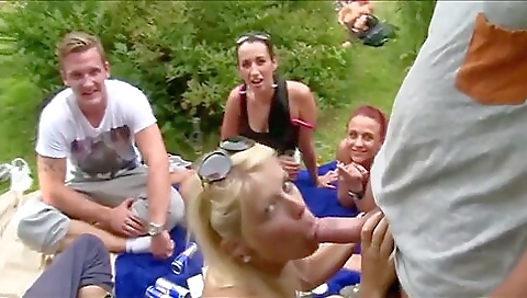 Hot babe with luke loves to orgasm