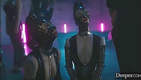 Shakeir depravityd by foot girls