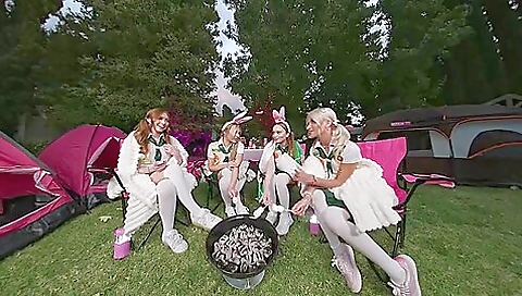 Hot blonde with sexy body fuck canelae