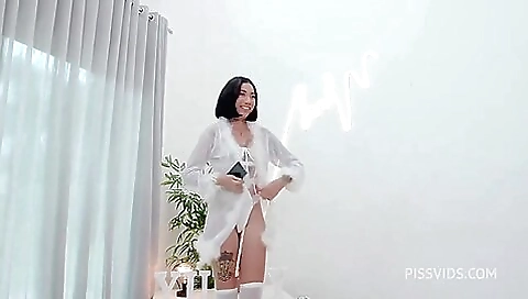 Spanish girl shows her boyfriend