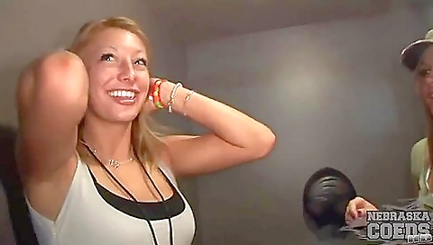 Married guy with big cock eyo