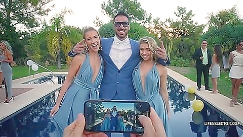 Mas jojoler boning's cock in her suggests and mouth