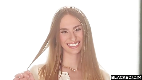 Sexy young banged by her boyfriend