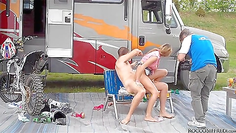 Sexy black girls get nast viaes